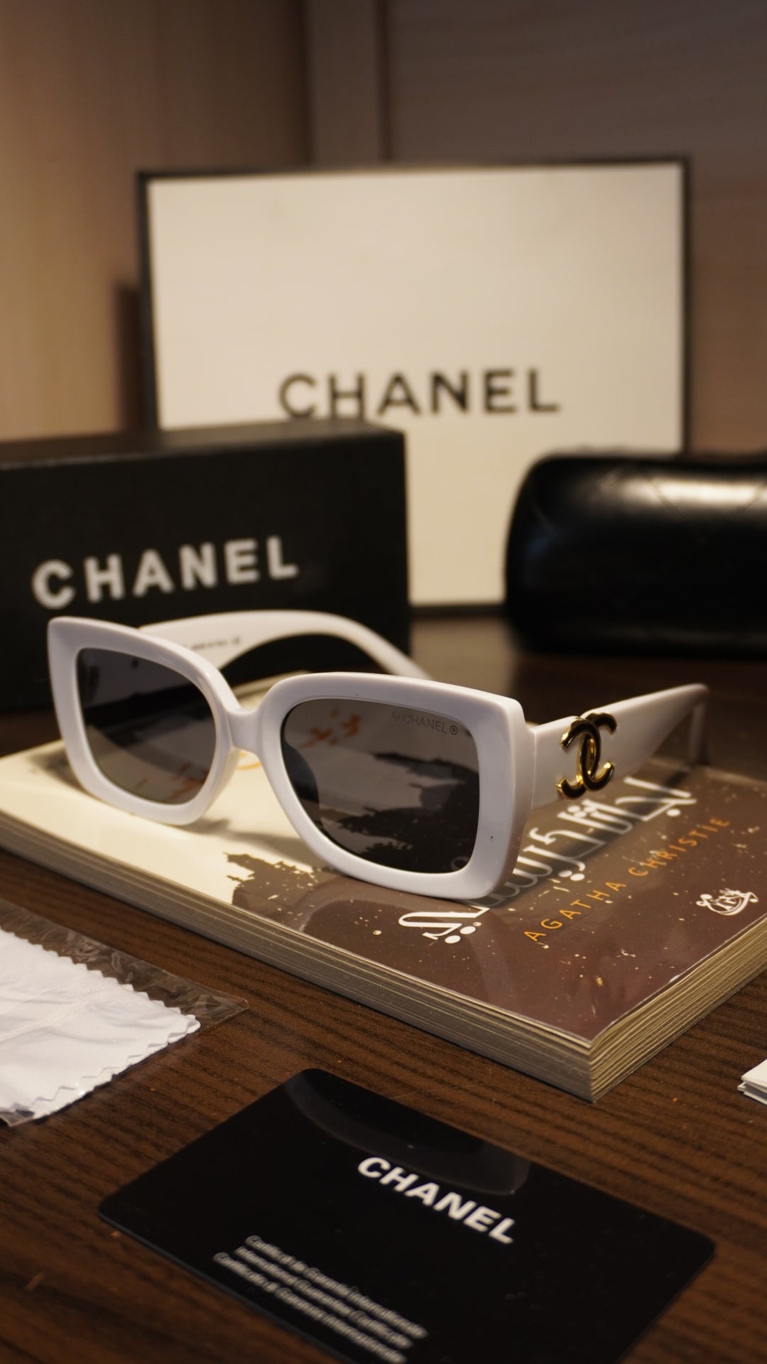 CHANEL
