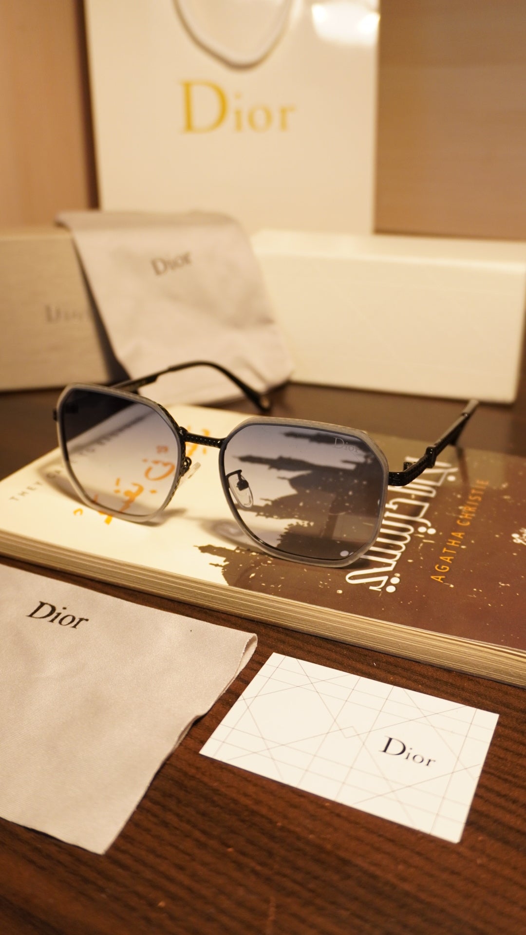 Dior