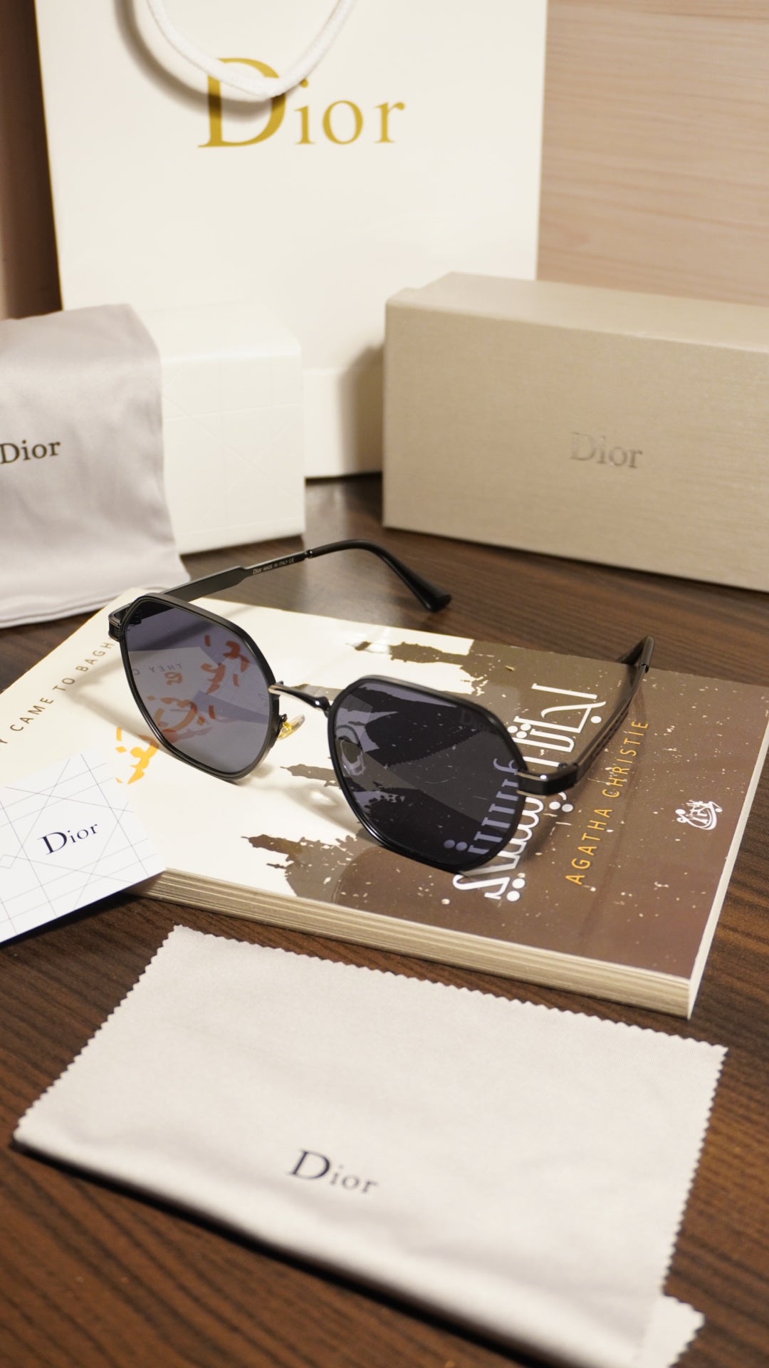 Dior